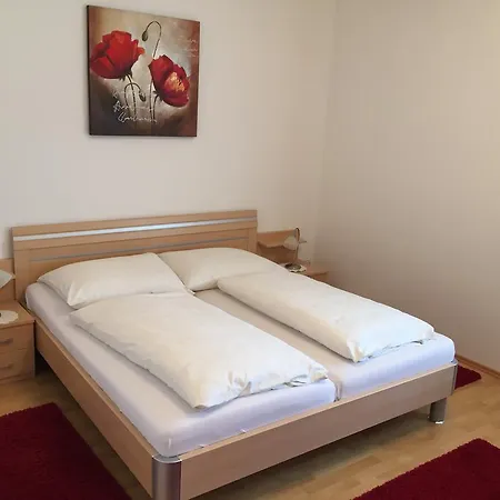 Daire Ferienwohnung Strasser *