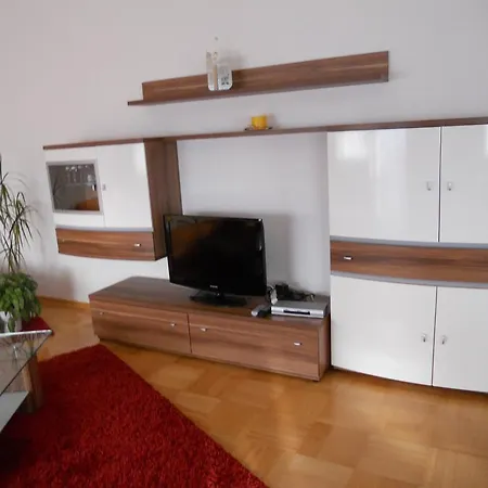 Ferienwohnung Strasser